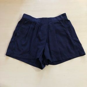 Lululemon women’s navy blue shorts
